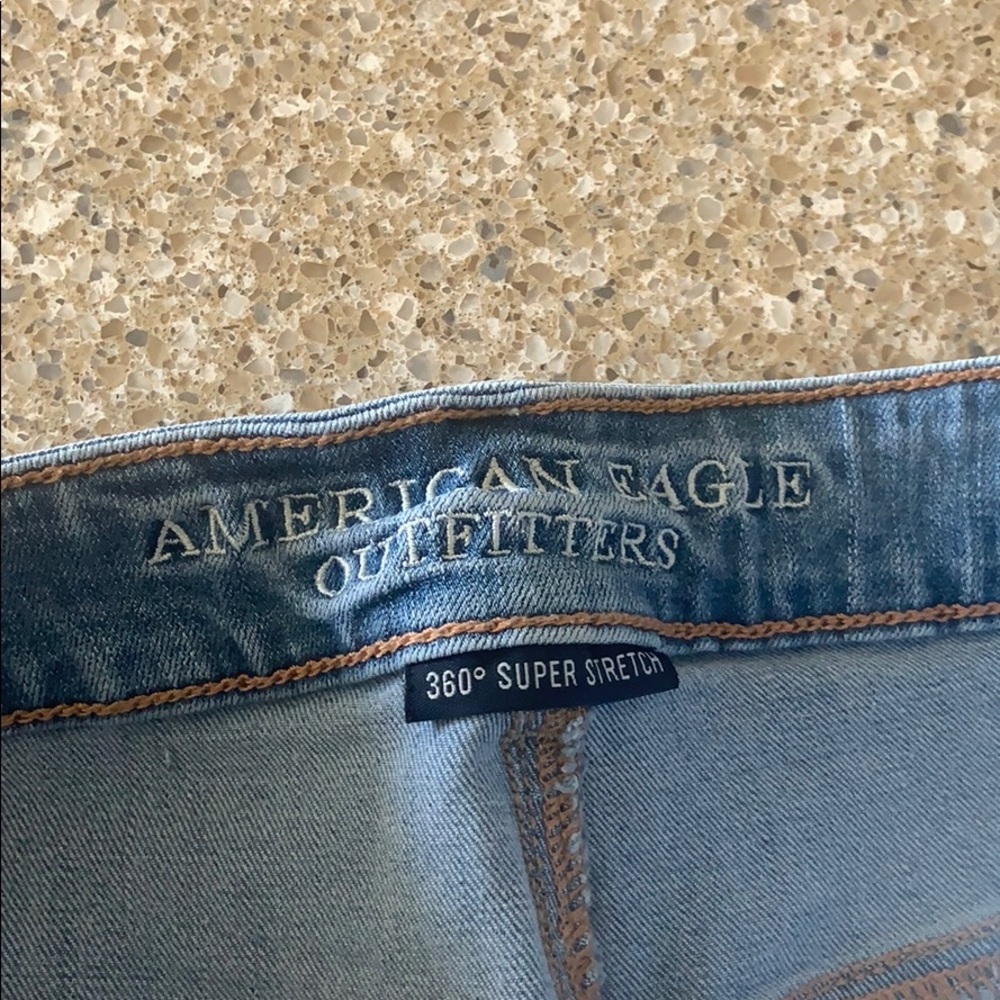 AE High- Rise Shorts - Picture 5 of 5